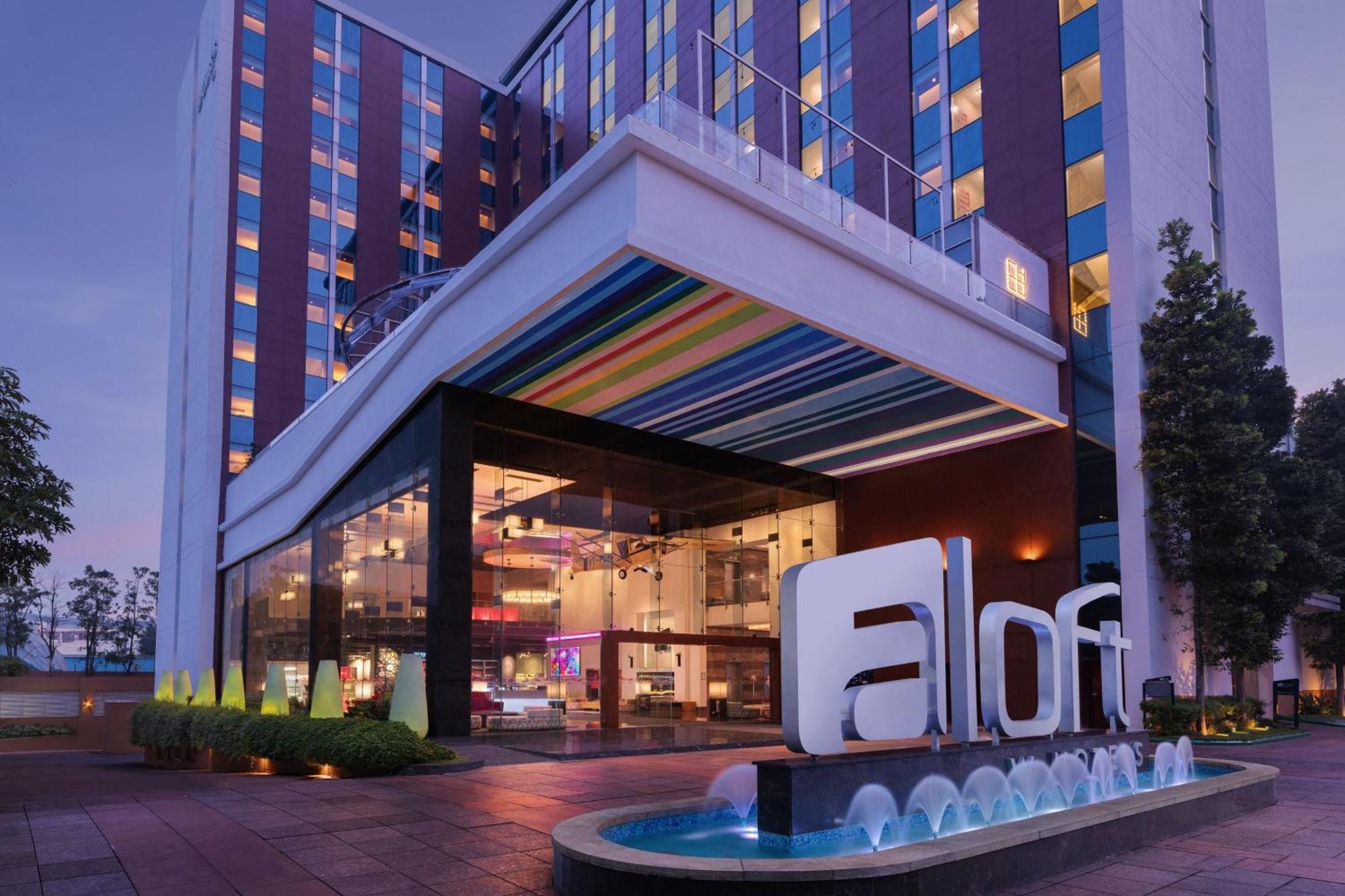 Aloft Bengaluru Outer Ring Road Hotel Kültér fotó